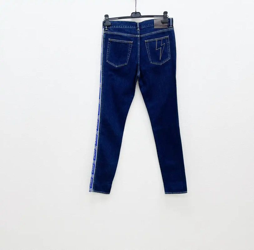 Givenchy Givenchy Men's Denim Casual Pants in Dark Blue 0089 Size US 32 / EU 48 - 2 Thumbnail