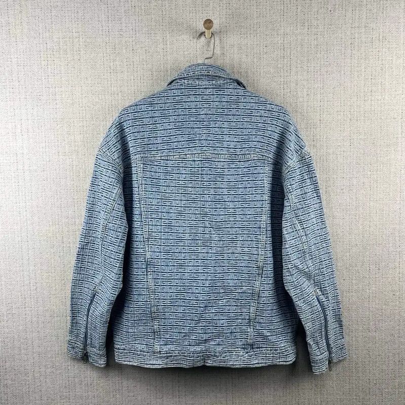 Givenchy Givenchy Light Blue Logo Men's Jacket 0089 Size US S / EU 44-46 / 1 - 2 Thumbnail