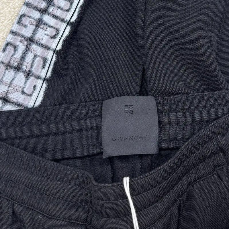 Givenchy Givenchy Black Casual Pants for Men 0089 Size US 26 / EU 42 - 3 Thumbnail