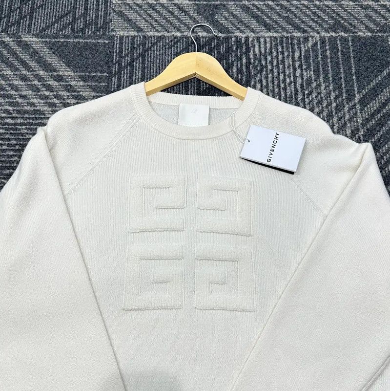 Givenchy Givenchy Men's Cashmere Knit Sweater in Ivory 0089 Size US L / EU 52-54 / 3 - 4 Thumbnail