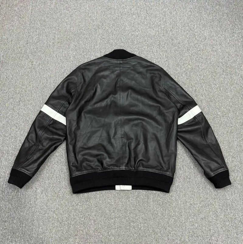 Givenchy Givenchy Black Leather Bomber Jacket Size XL 0089 Size US XL / EU 56 / 4 - 2 Thumbnail