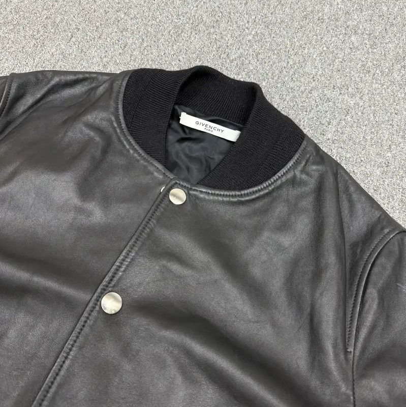 Givenchy Givenchy Black Leather Bomber Jacket Size XL 0089 Size US XL / EU 56 / 4 - 3 Thumbnail