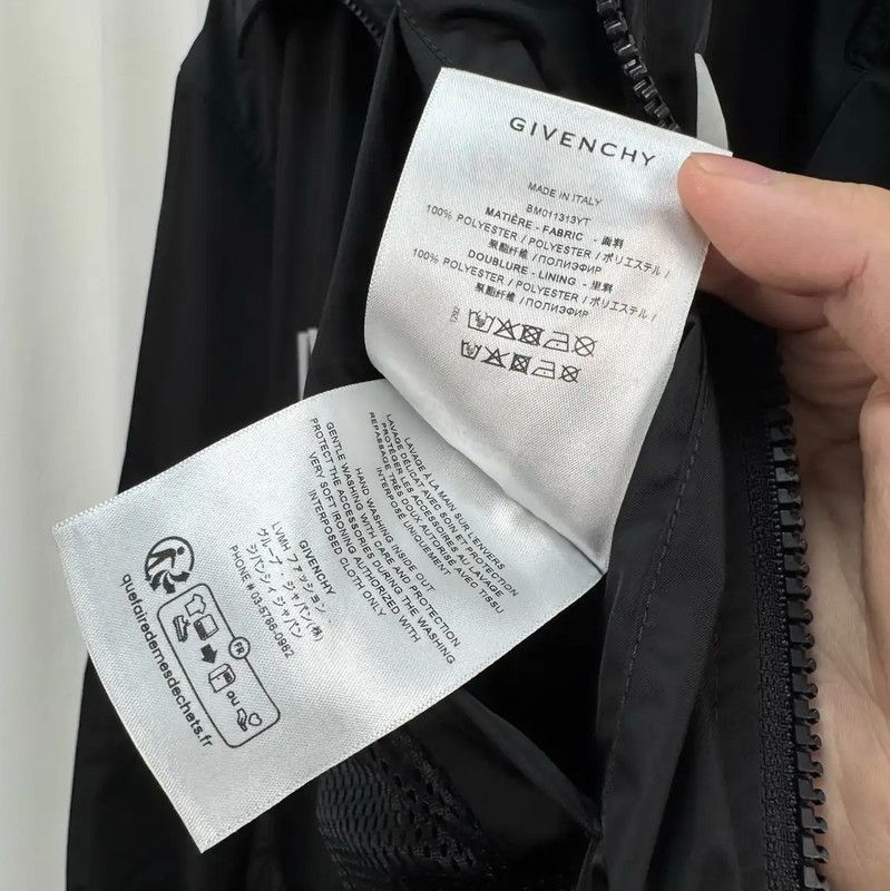 Givenchy Givenchy Men's Long Sleeve Black Logo Jacket 0089 Size US XL / EU 56 / 4 - 6 Thumbnail