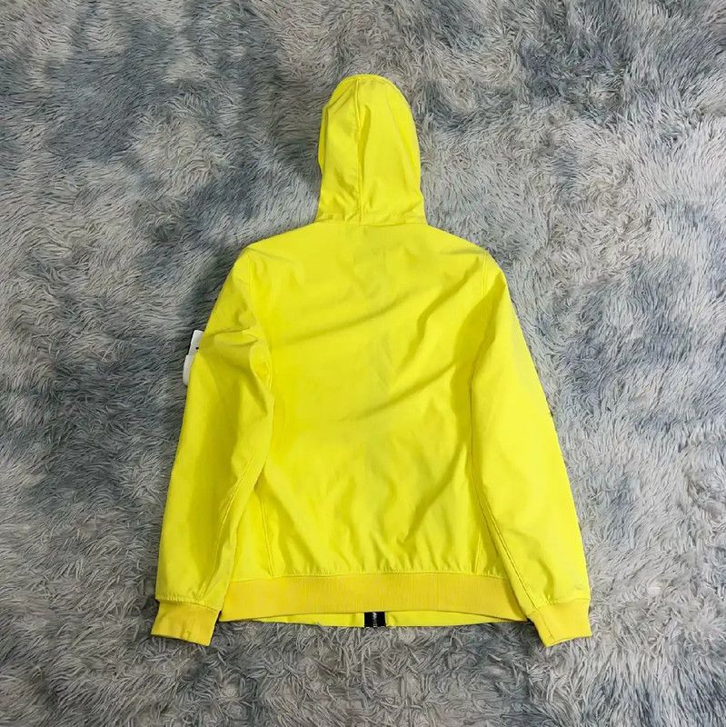 Stone Island Stone Island Yellow Men's Lightweight Jacket 0089 Size US M / EU 48-50 / 2 - 2 Thumbnail