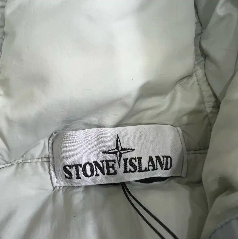 Stone Island Stone Island Men's Beige Down Jacket 0089 Size US M / EU 48-50 / 2 - 3 Thumbnail