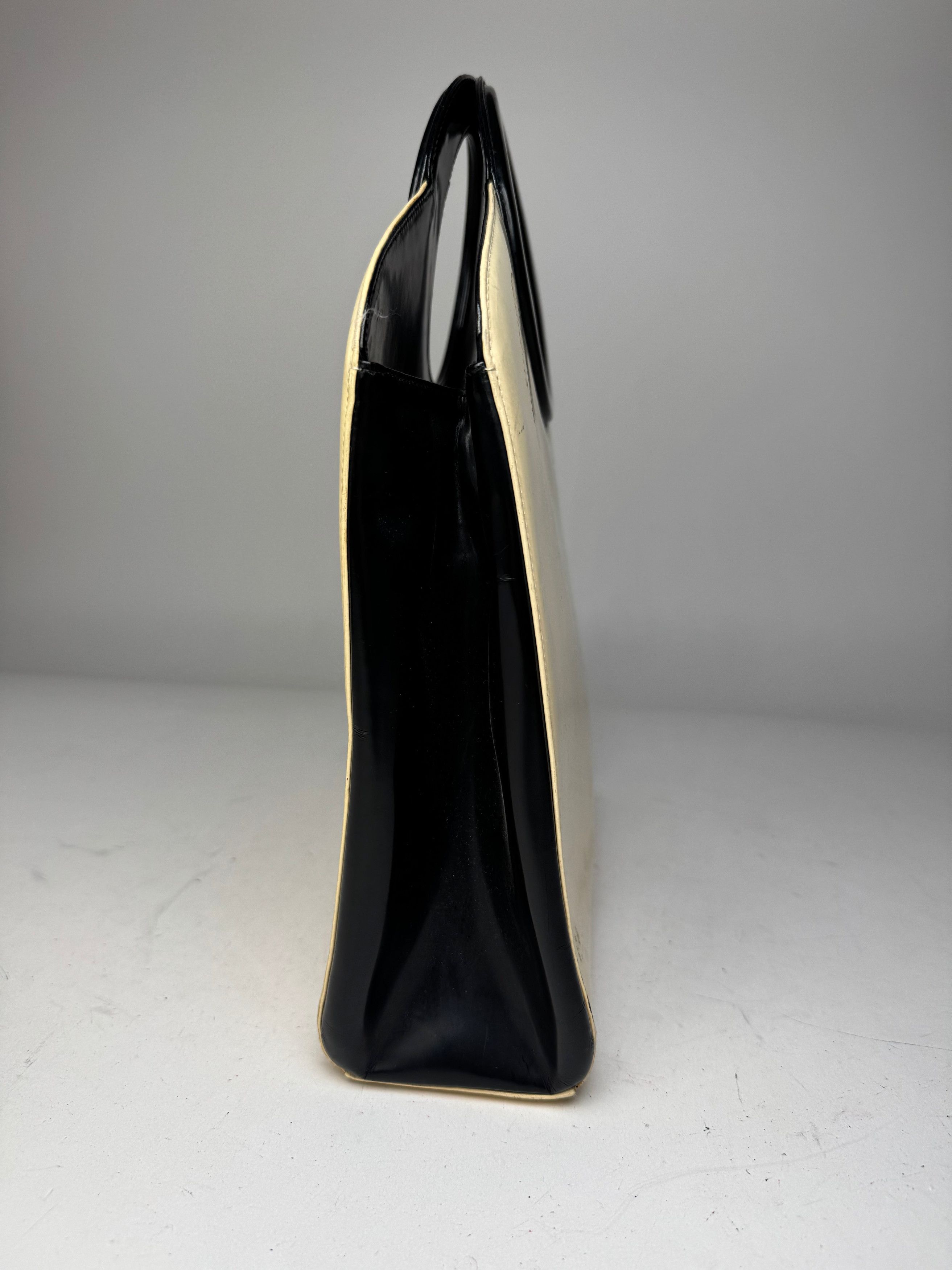 Dior Vintage Patent Leather Handbag Black White Size ONE SIZE - 6 Thumbnail