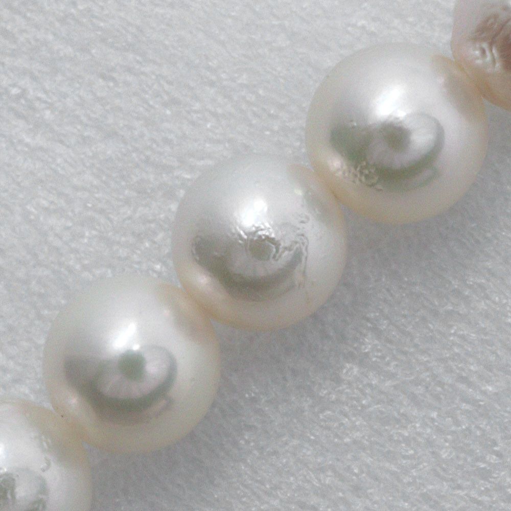 Other Other Pearl Silver Necklace Metal Necklace DUTY FREE for USA Size ONE SIZE - 8 Thumbnail