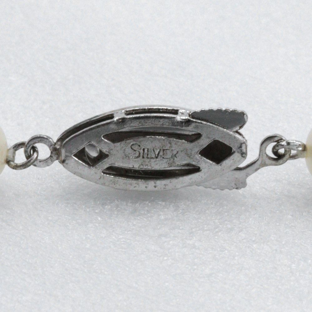 Other Other Pearl Silver Necklace Metal Necklace DUTY FREE for USA Size ONE SIZE - 6 Thumbnail
