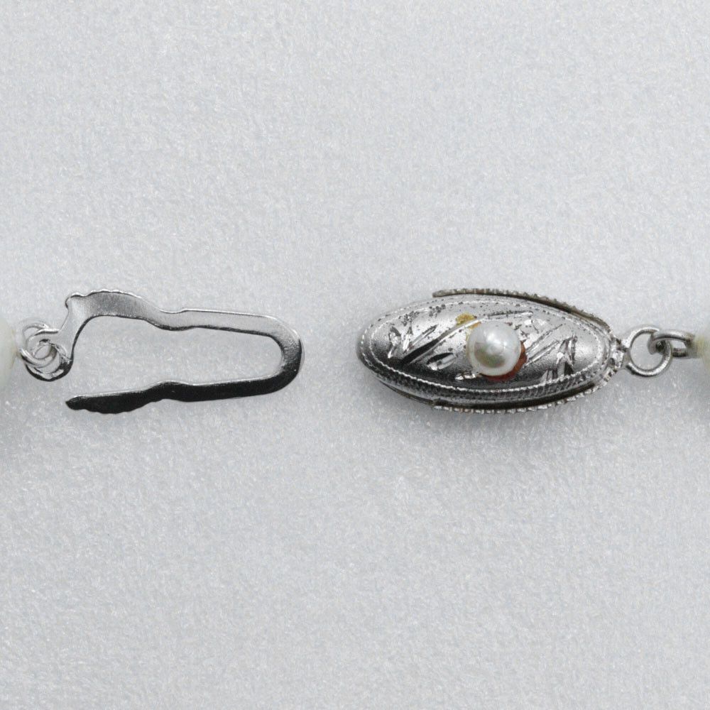 Other Other Pearl Silver Long Necklace Metal Necklace DUTY FREE for USA Size ONE SIZE - 6 Thumbnail