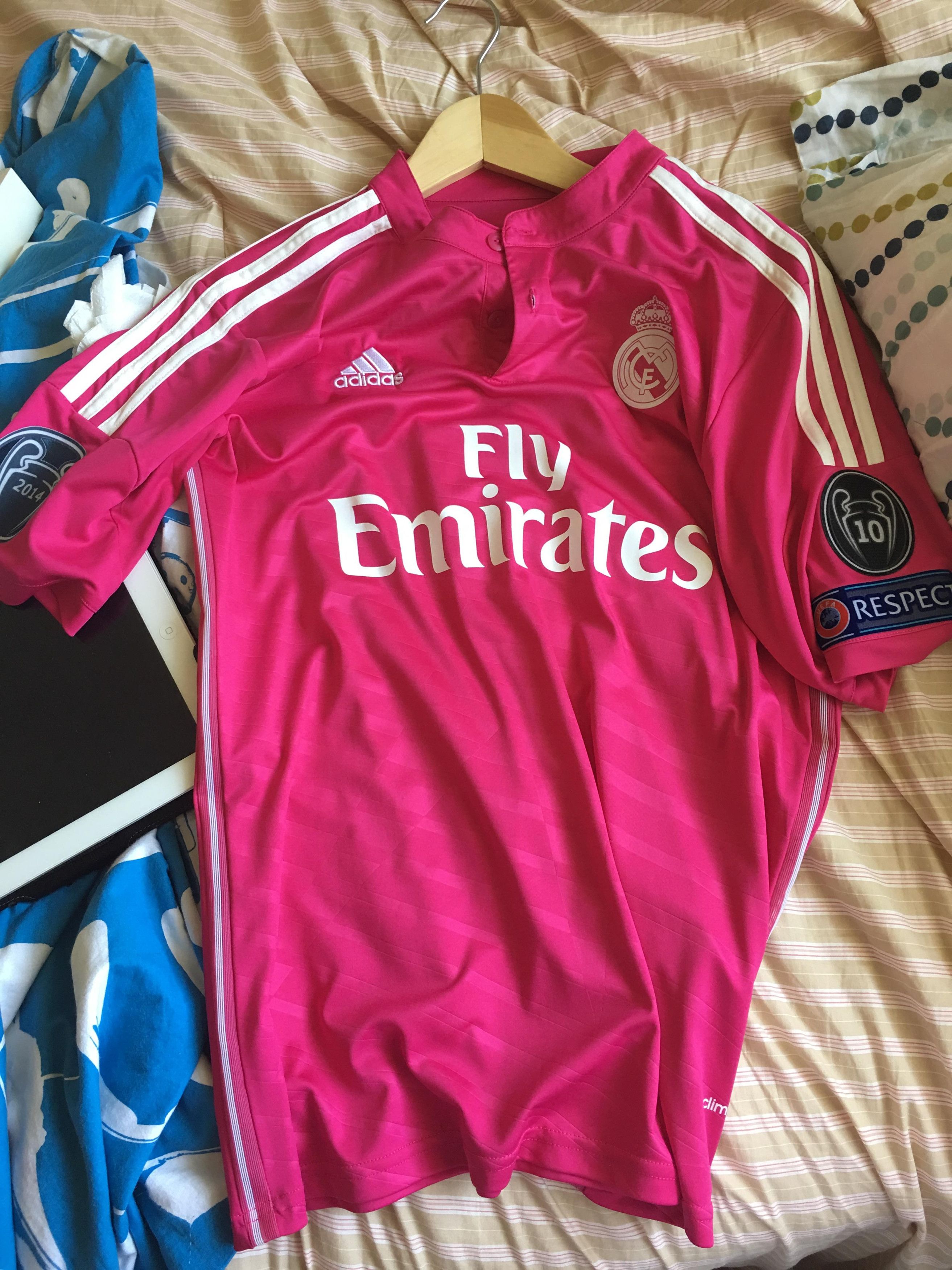 Adidas Pink Real Madrid kit Size US M / EU 48-50 / 2 - 1 Preview