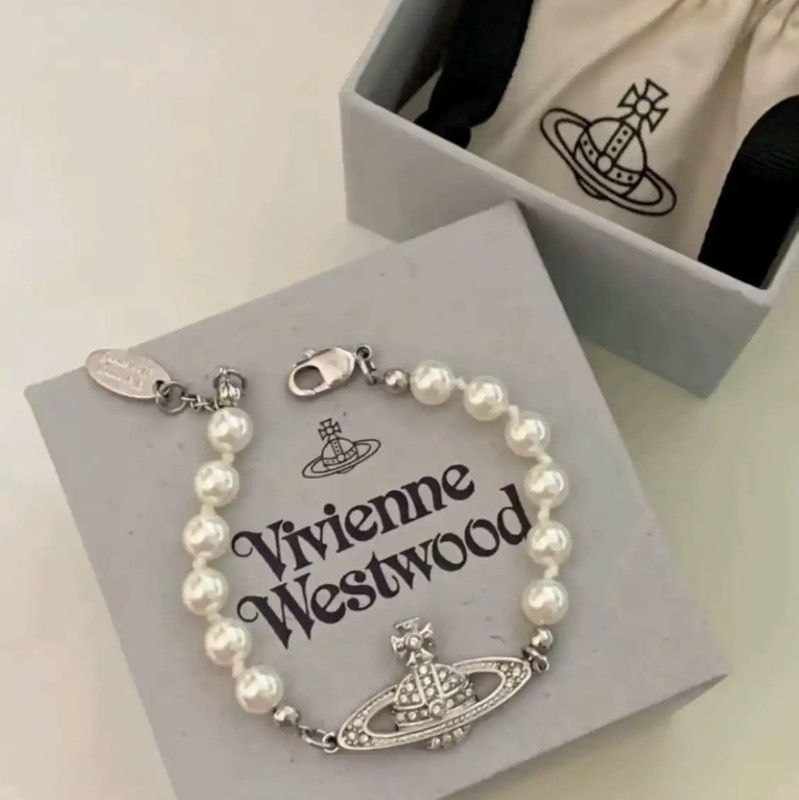 Vivienne Westwood Vivienne Westwood Silver Pearl Alloy Bracelet 0089 Size ONE SIZE - 6 Thumbnail