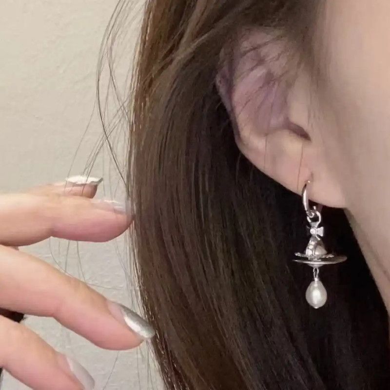 Vivienne Westwood Vivienne Westwood Alloy Logo Letter Earrings 0089 Size ONE SIZE - 5 Thumbnail