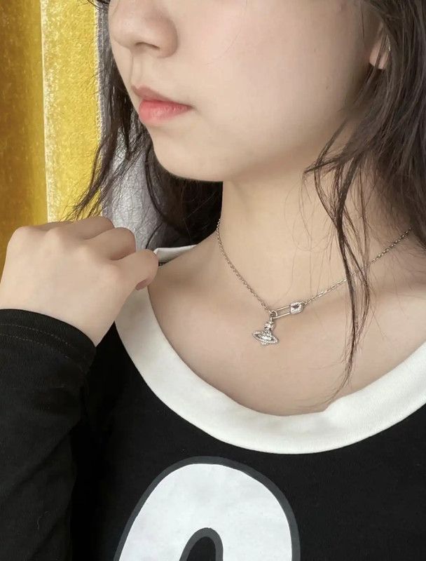 Vivienne Westwood Vivienne Westwood Silver Alloy Necklace with Safety Pin 0089 Size ONE SIZE - 9 Thumbnail