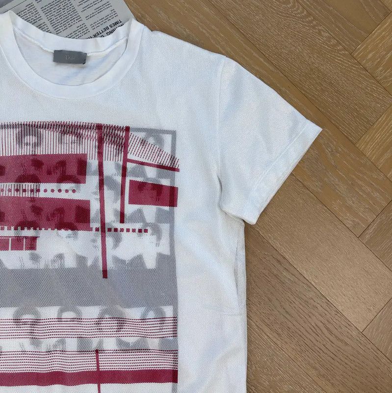 Dior Dior White Men's T-Shirt with Graphic Design 0089 Size US XS / EU 42 / 0 - 5 Thumbnail