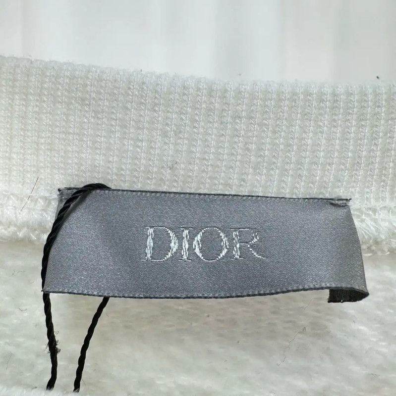 Dior Dior Men's Long Sleeve White Sweatshirt 0089 Size US XL / EU 56 / 4 - 7 Thumbnail