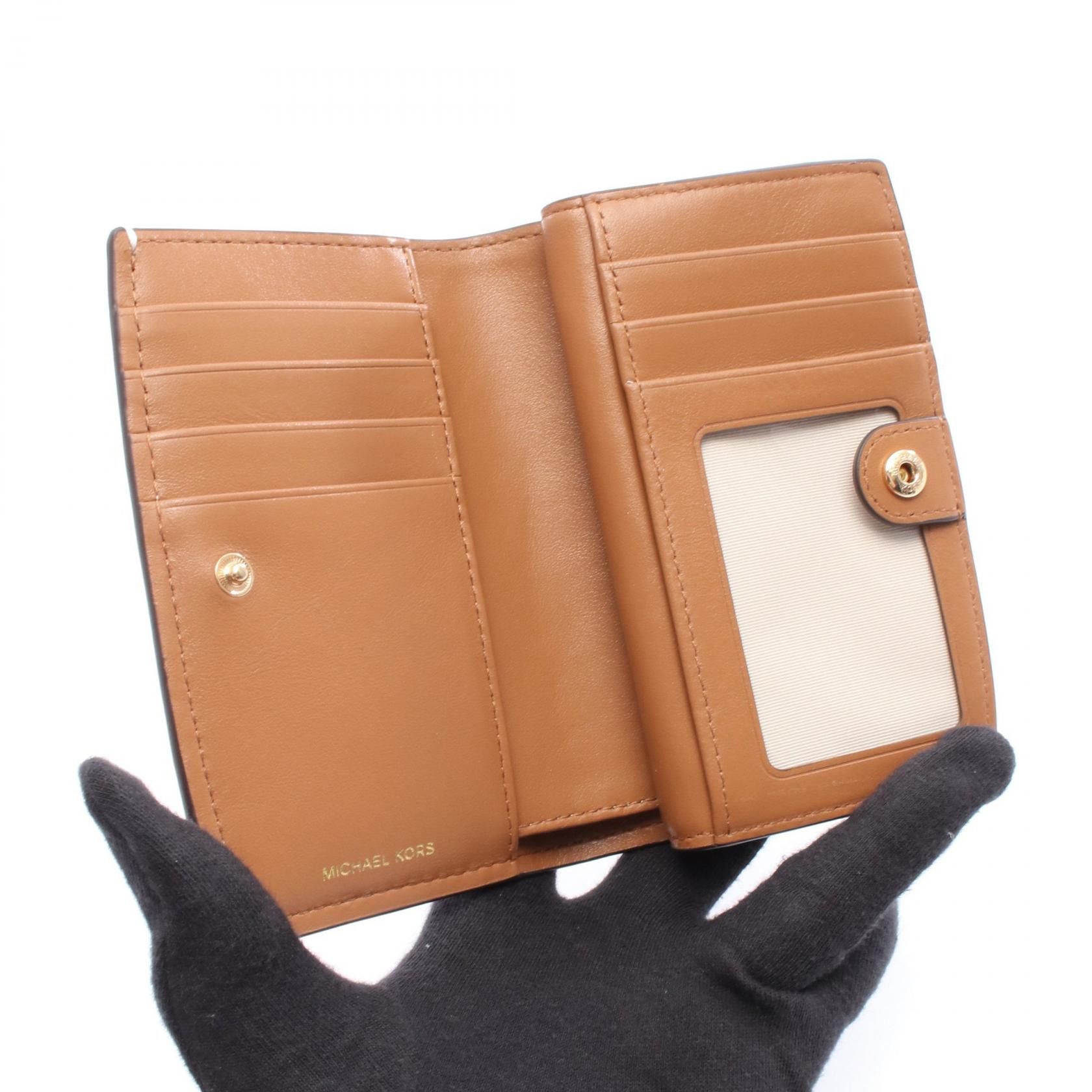 Michael Kors Michael Kors Michael Kors BRYANT PVC Wallet Others Short Wallet 32S5GYTZ2B149 DUTY FREE for USA Size ONE SIZE - 3 Thumbnail
