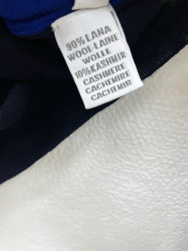 Moschino Moschino Colorful Patterned Cardigan for Men 0089 Size US S / EU 44-46 / 1 - 5 Thumbnail