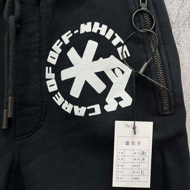 Off-White Off-White Black Cotton Men's Shorts 0089 Size US 30 / EU 46 - 4 Thumbnail