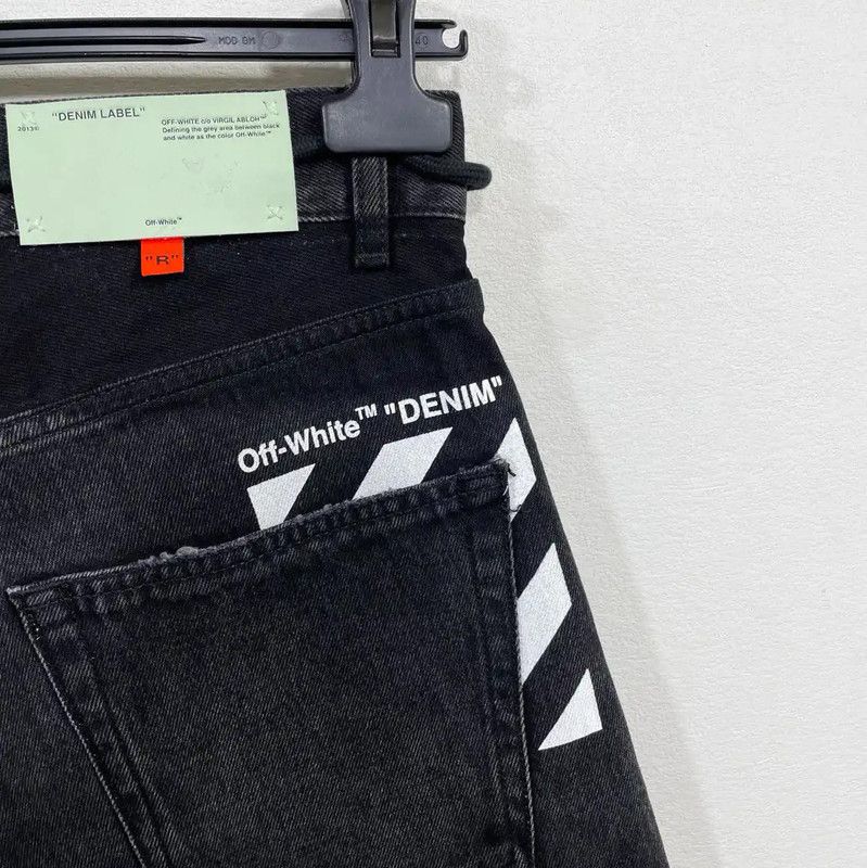Off-White Off-White Summer Black Denim Casual Shorts 0089 Size US 27 - 4 Thumbnail