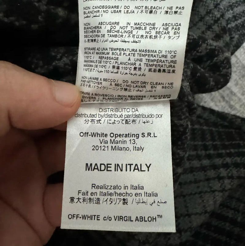 Off-White Off-White Men's Black and Gray Printed Shirt 0089 Size US XXS / EU 40 - 5 Thumbnail