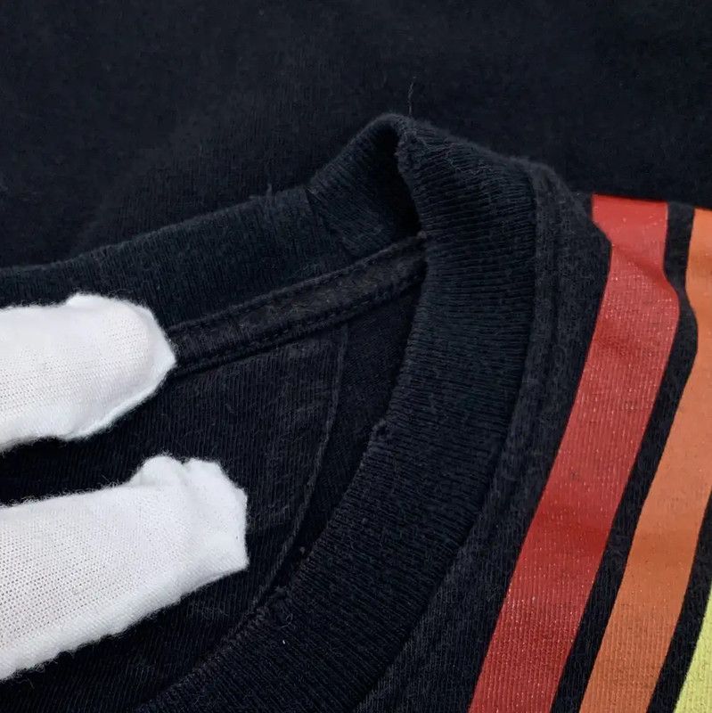 Valentino Valentino Men's Black Lightning Graphic T-Shirt 0089 Size US S / EU 44-46 / 1 - 7 Thumbnail