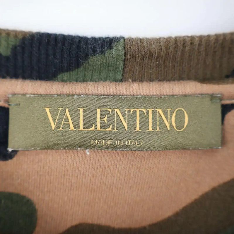 Valentino Valentino Camouflage Print Sweatshirt for Men 0089 Size US L / EU 52-54 / 3 - 6 Thumbnail