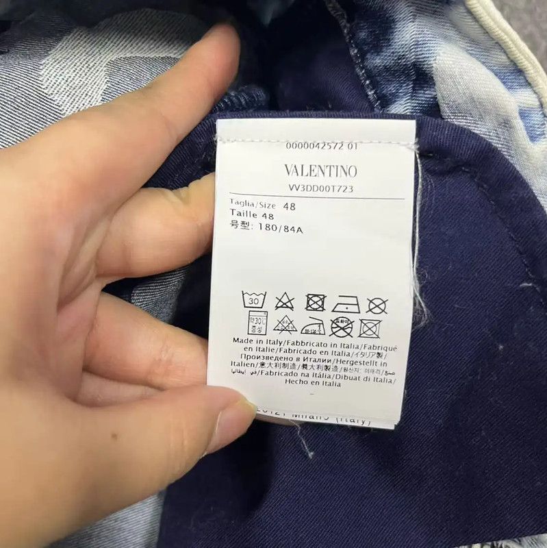 Valentino Valentino Blue Cotton Men's Cargo Shorts 0089 Size US 32 / EU 48 - 3 Thumbnail