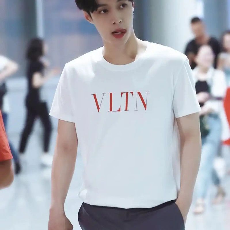 Valentino Valentino Men's White Cotton T-Shirt with Logo 0089 Size US XS / EU 42 / 0 - 9 Thumbnail
