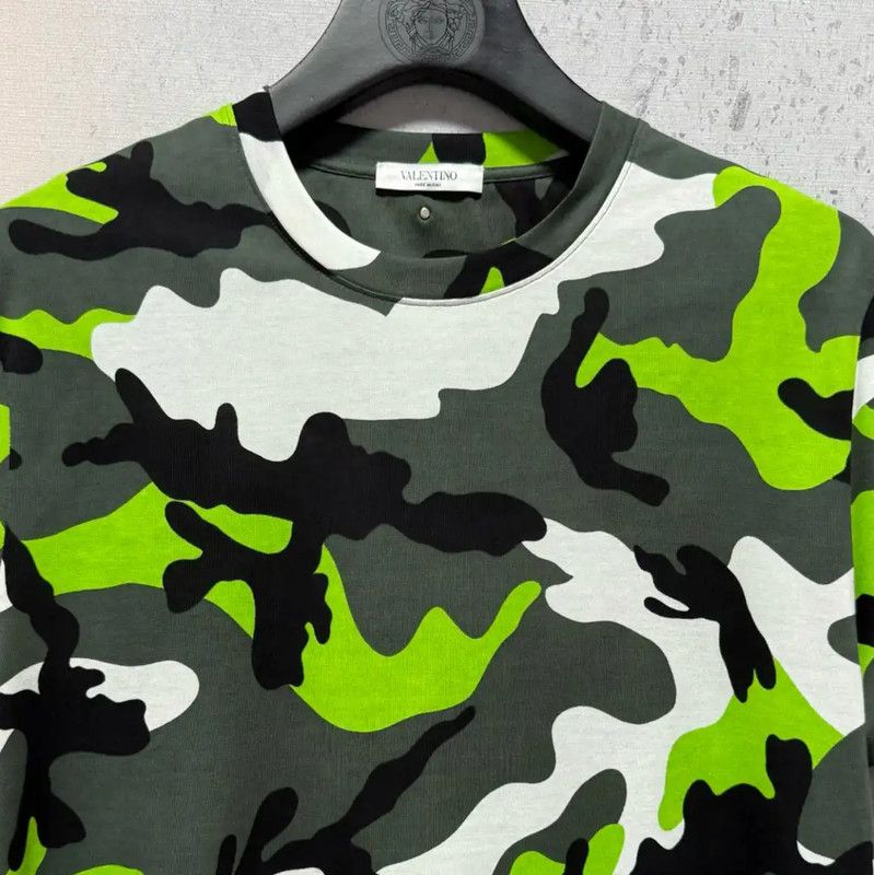 Valentino Valentino Multicolor Camouflage T-Shirt for Men 0089 Size US M / EU 48-50 / 2 - 4 Thumbnail