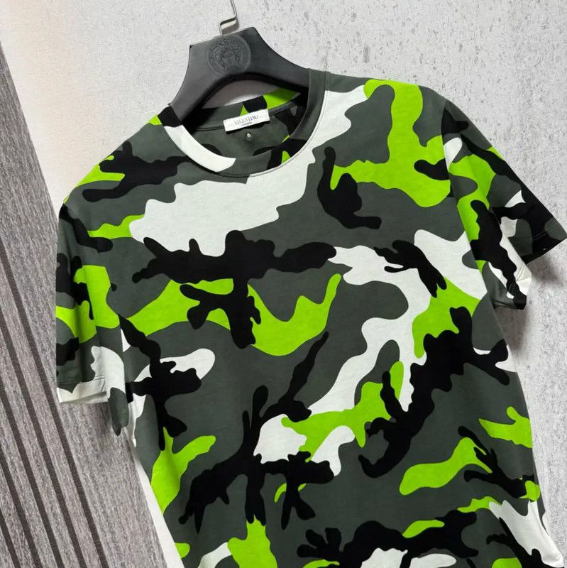 Valentino Valentino Multicolor Camouflage T-Shirt for Men 0089 Size US M / EU 48-50 / 2 - 8 Thumbnail