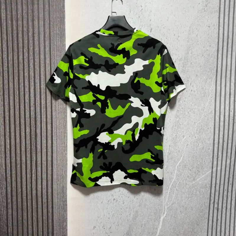 Valentino Valentino Multicolor Camouflage T-Shirt for Men 0089 Size US M / EU 48-50 / 2 - 2 Thumbnail