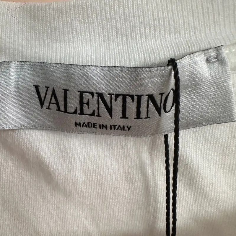 Valentino Valentino Logo White Cotton T-Shirt for Men 0089 Size US S / EU 44-46 / 1 - 3 Thumbnail