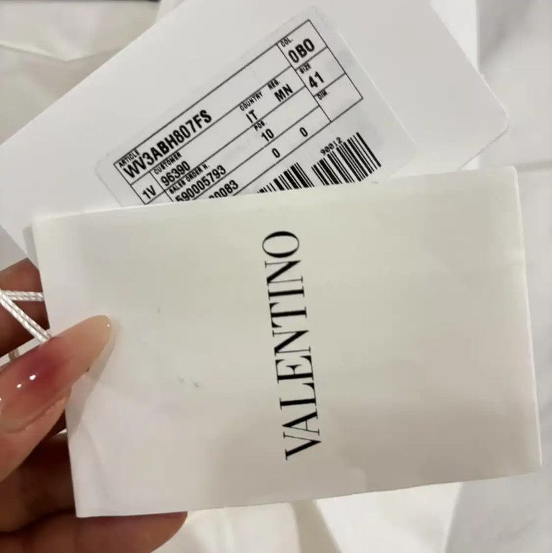 Valentino Valentino Long Sleeve Logo Shirt for Men 0089 Size US L / EU 52-54 / 3 - 6 Thumbnail