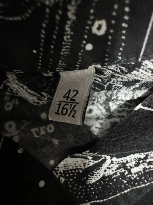 Valentino Valentino Black Cotton Printed Logo Shirt 0089 Size US M / EU 48-50 / 2 - 4 Thumbnail
