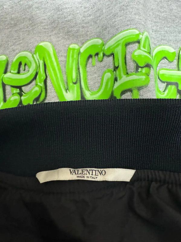 Valentino Valentino Black Printed Nylon Bomber Jacket 0089 Size US S / EU 44-46 / 1 - 9 Thumbnail