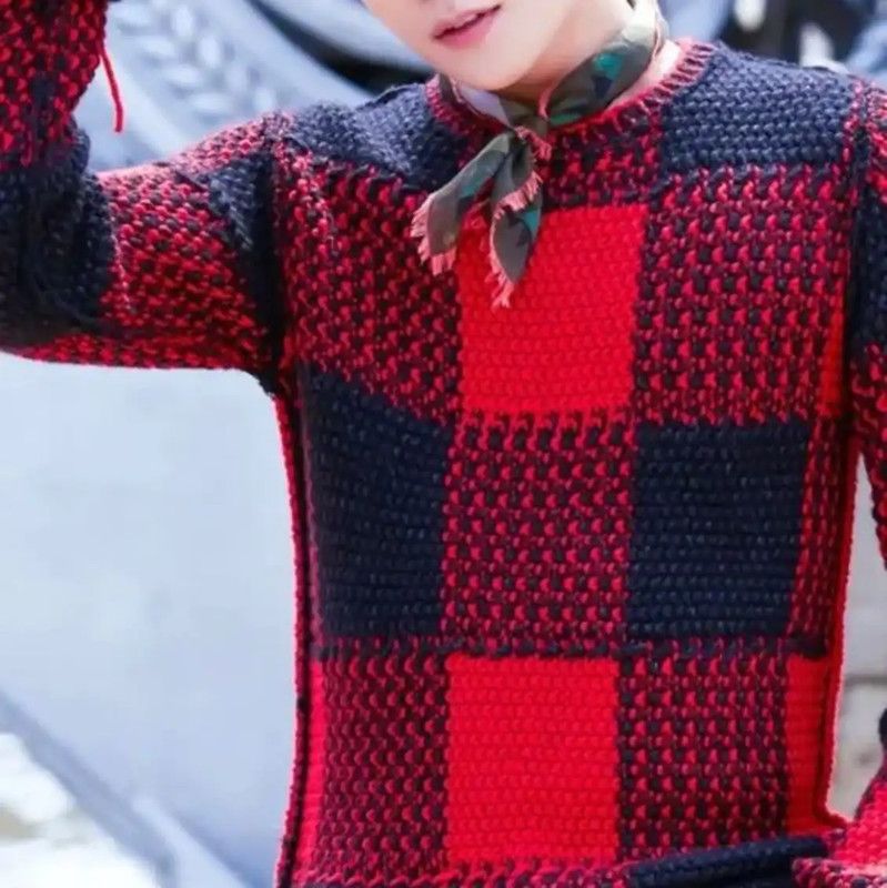 Valentino Valentino Black and Red Checkered Knit Sweater 0089 Size US M / EU 48-50 / 2 - 9 Thumbnail