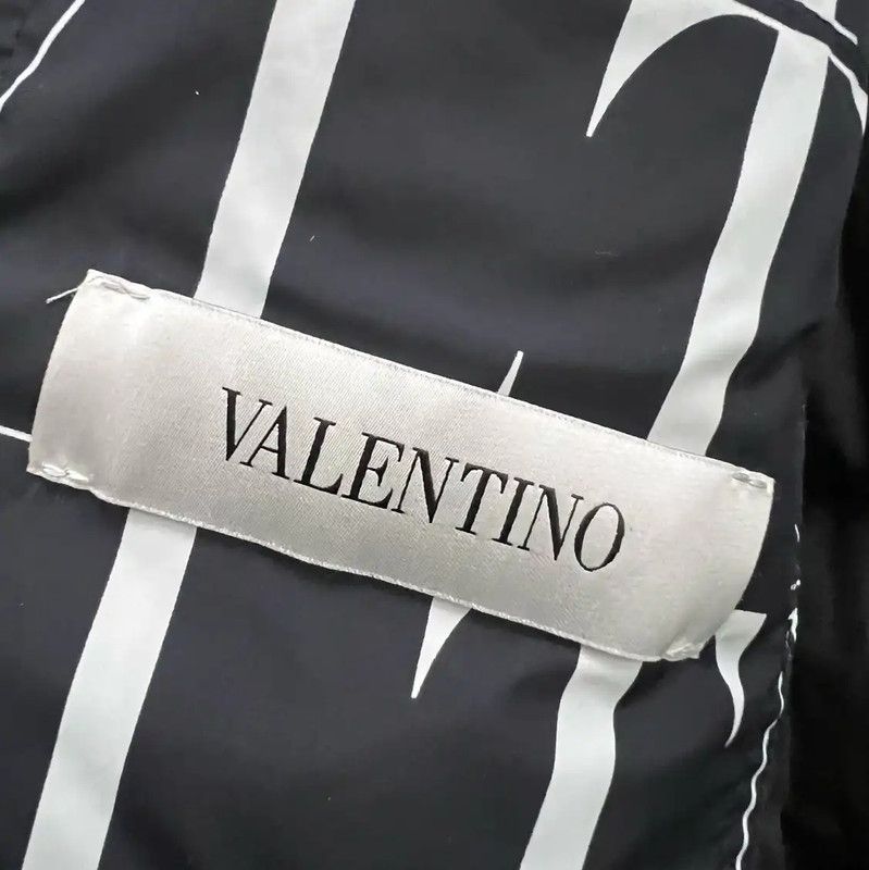 Valentino Valentino Black Short Sleeve Puffer Jacket 0089 Size US M / EU 48-50 / 2 - 3 Thumbnail