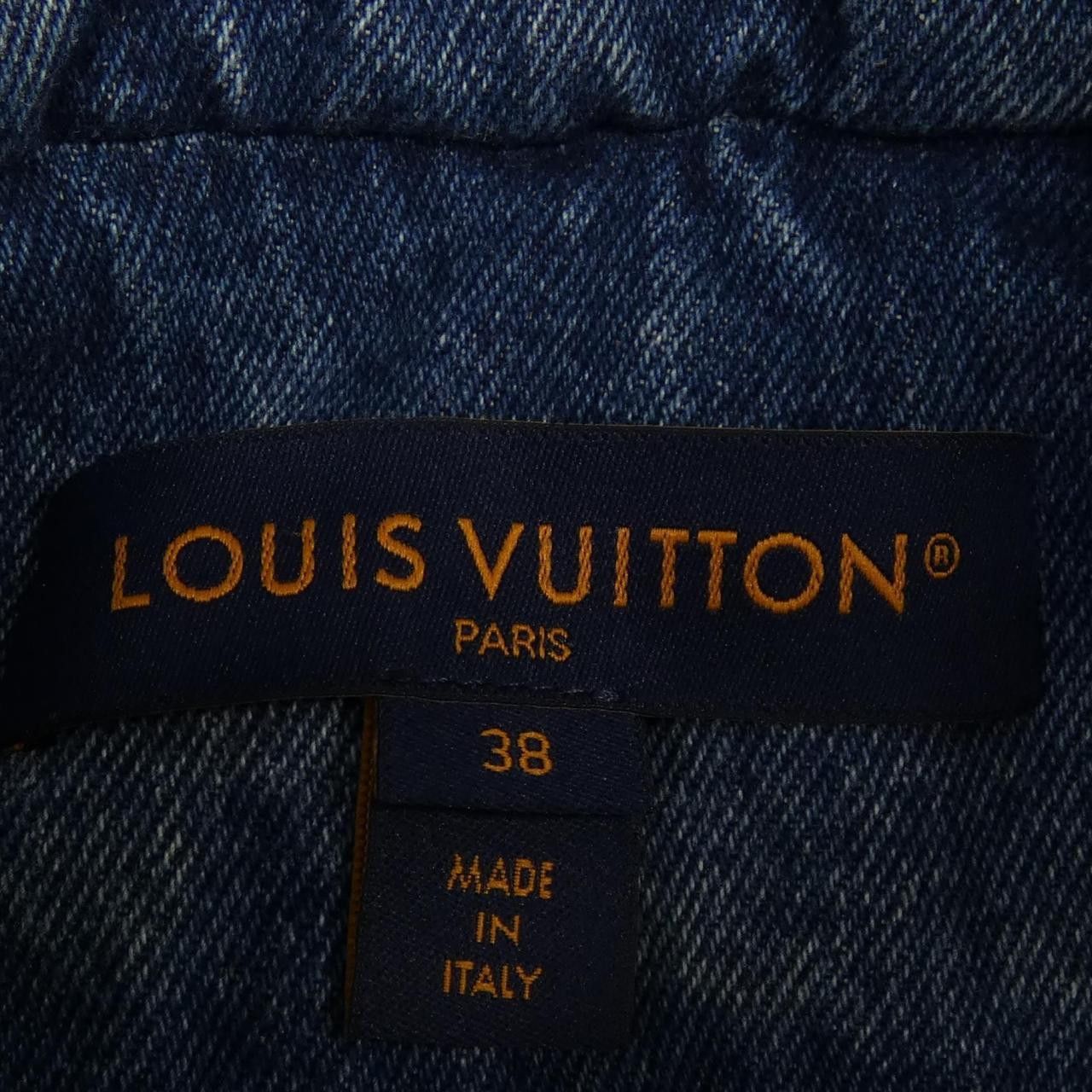 Louis Vuitton Louis Vuitton Louis Vuitton Denim Jacket Denim Outerwear FPVE53BEA DUTY FREE for USA Size ONE SIZE - 4 Thumbnail