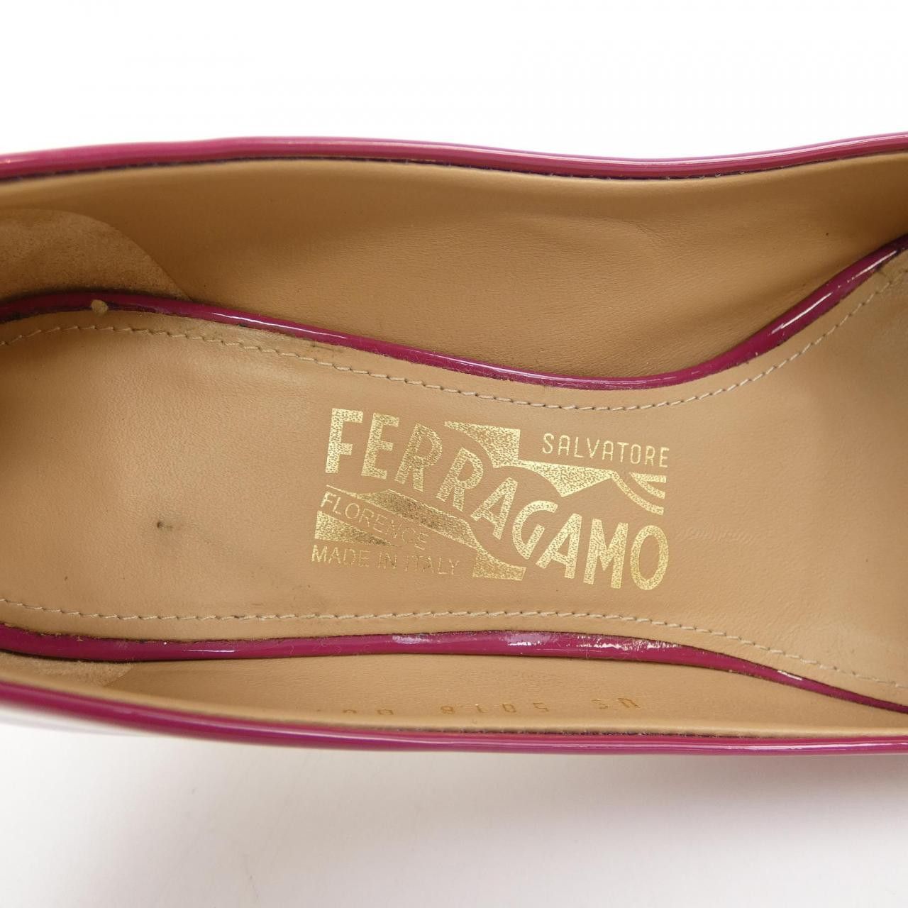 Salvatore Ferragamo Salvatore Ferragamo Salvatore Ferragamo Pumps Leather Shoes DUTY FREE for USA Size ONE SIZE - 6 Thumbnail