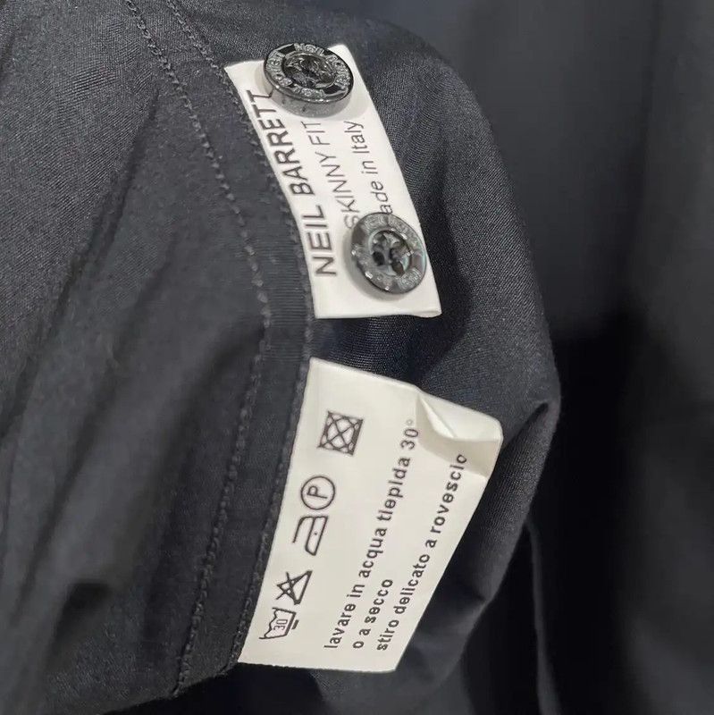 Neil Barrett NeIL BarreTT Navy Cotton Long Sleeve Shirt 0089 Size US S / EU 44-46 / 1 - 5 Thumbnail