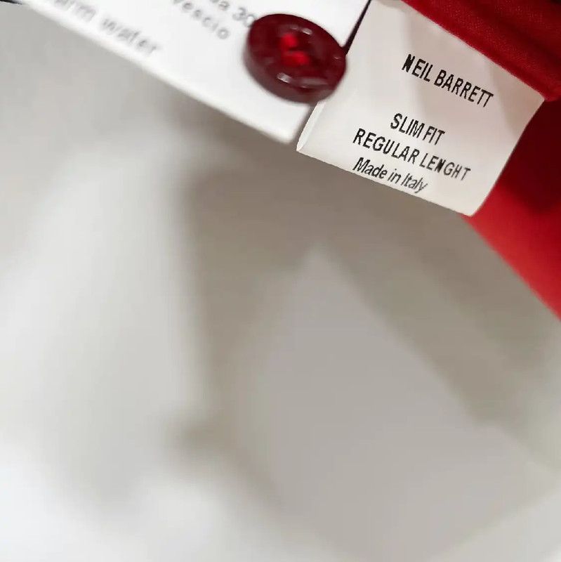 Neil Barrett NeIL BarreTT Red Short-Sleeve Shirt for Men 0089 Size US M / EU 48-50 / 2 - 7 Thumbnail