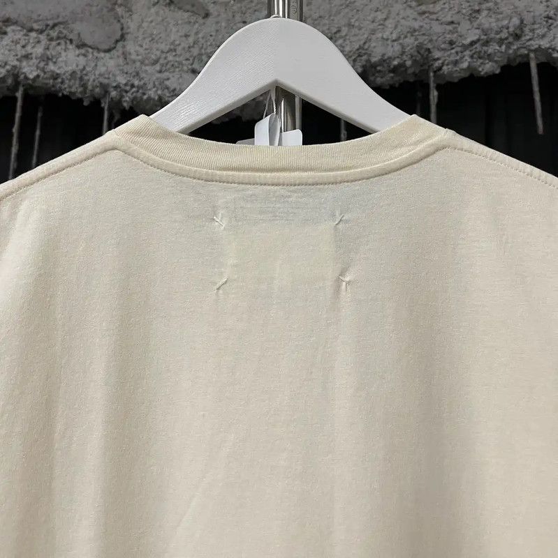 Maison Margiela Maison Margiela Men's Summer Cream Cotton T-Shirt 0089 Size US M / EU 48-50 / 2 - 3 Thumbnail