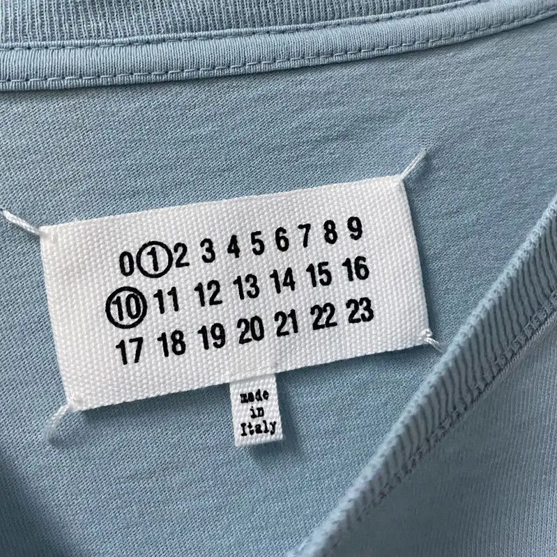 Maison Margiela Maison Margiela Men's Short Sleeve T-Shirt in Blue 0089 Size US S / EU 44-46 / 1 - 5 Thumbnail