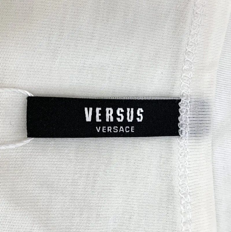 Versace Versace White Cotton Long Sleeve T-Shirt 0089 Size US S / EU 44-46 / 1 - 6 Thumbnail