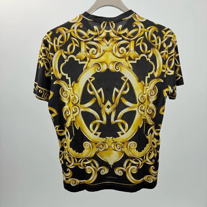 Versace Versace Men's Yellow Printed T-Shirt 0089 Size US S / EU 44-46 / 1 - 2 Thumbnail