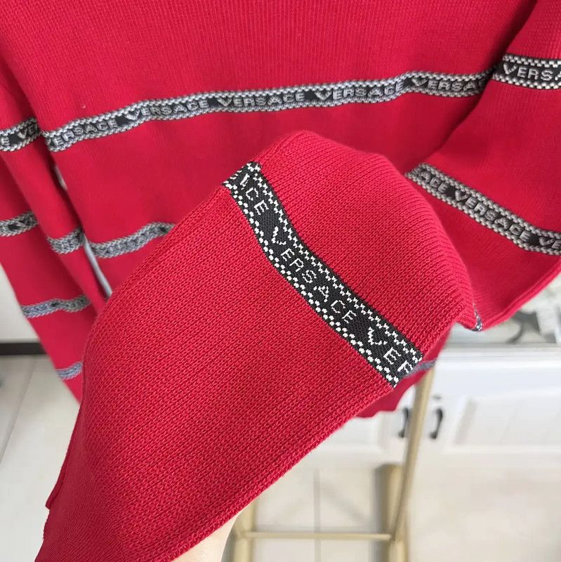 Versace Versace Red Long Sleeve Sweater for Men 0089 Size US XS / EU 42 / 0 - 9 Thumbnail