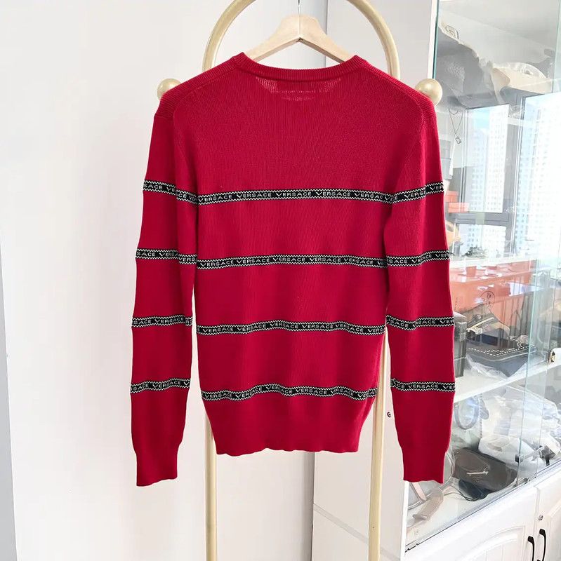 Versace Versace Red Long Sleeve Sweater for Men 0089 Size US XS / EU 42 / 0 - 7 Thumbnail