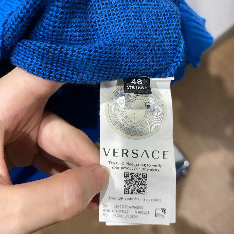 Versace Versace M Blue Cotton Blend Pullover Sweater 0089 Size US M / EU 48-50 / 2 - 3 Thumbnail