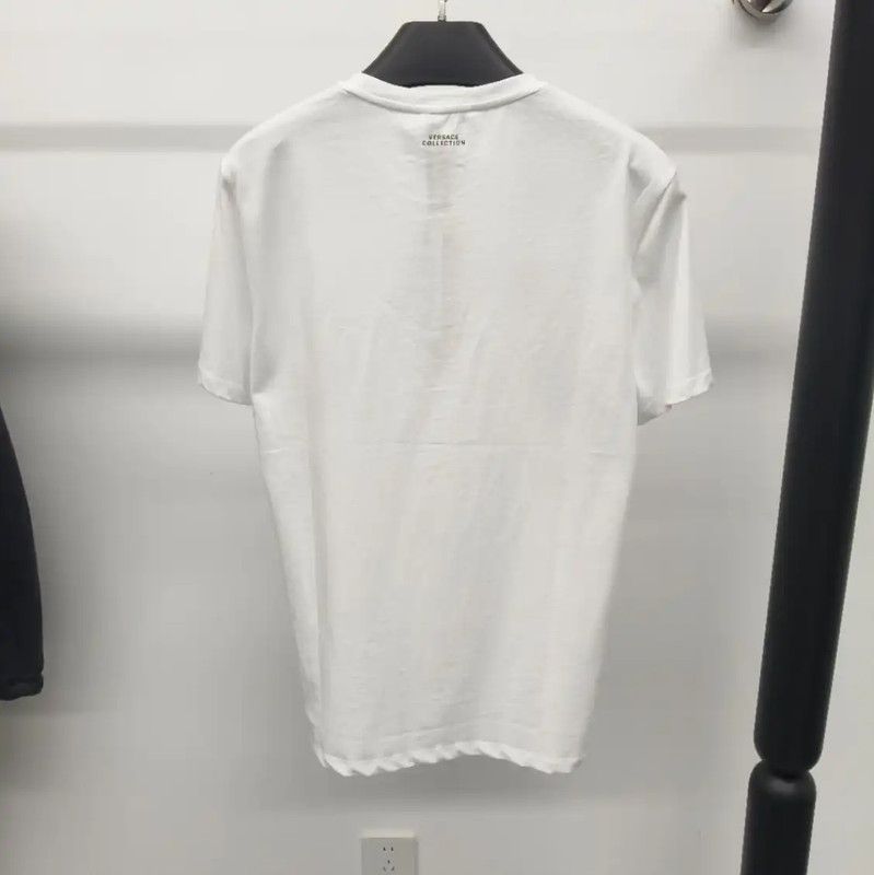 Versace Versace White Cotton Graphic T-Shirt for Men 0089 Size US XL / EU 56 / 4 - 2 Thumbnail