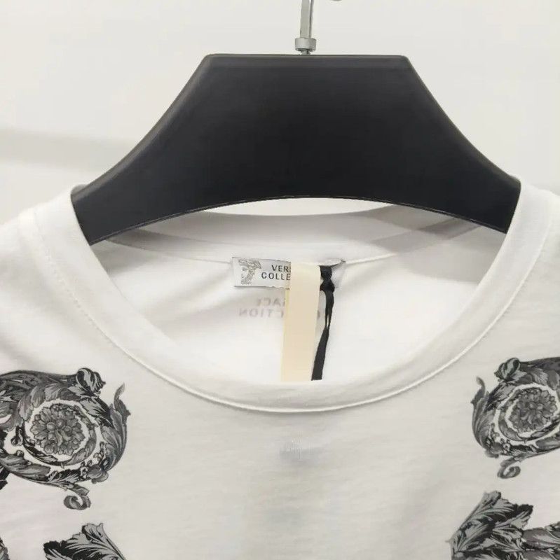 Versace Versace White Cotton Graphic T-Shirt for Men 0089 Size US XL / EU 56 / 4 - 4 Thumbnail